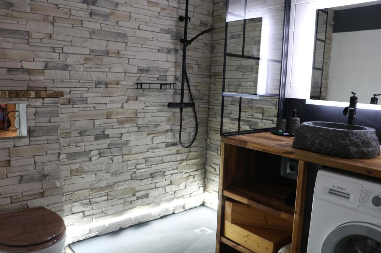 ג'רארדמר Duplex, 2 Sdb, 2 Chambres, Dans Une Impasse En Centre-Ville מראה חיצוני תמונה